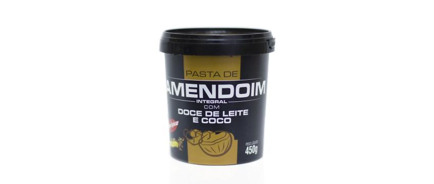 Pasta de amendoim com doce de leite